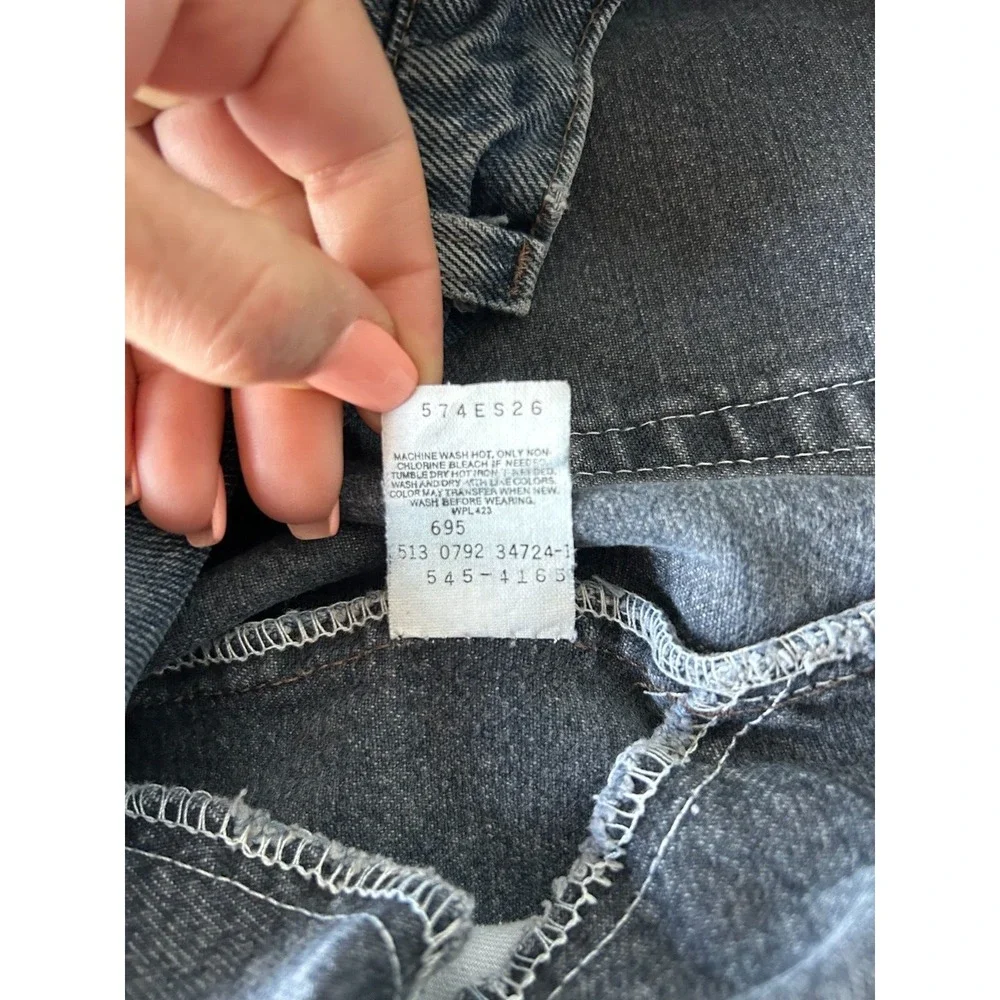 Vintage Levis 545 Denim Loose Fit Gold Tab Zipper Made USA Blue Tag 34 Act 33